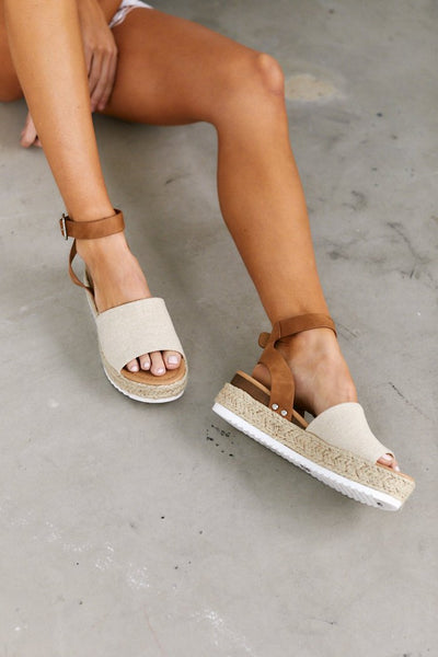 Proj Fabrik - Kayla Raffia Platform image thumbnail