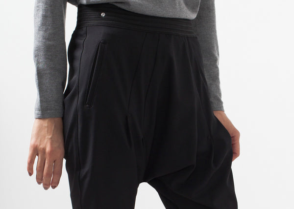 Proj Fabrik - Woven Bermuda Short image thumbnail